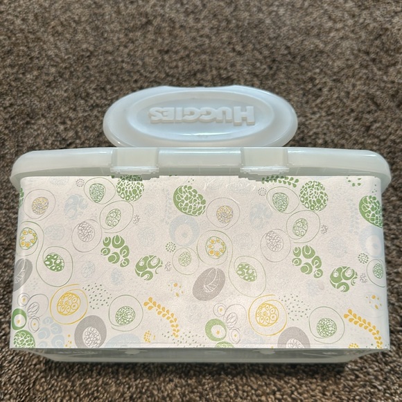 Huggies Wipes Container - Picture 5 of 6